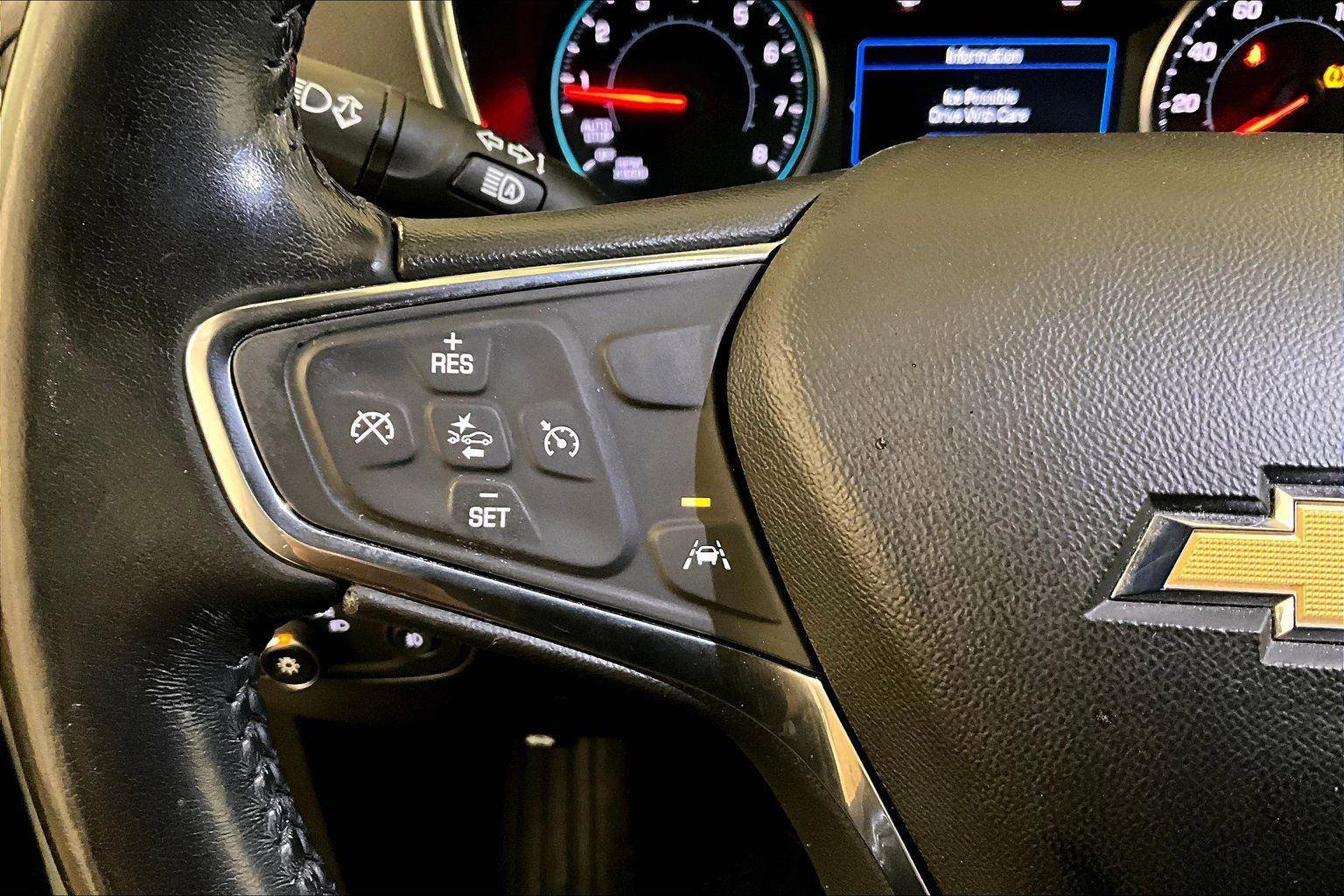 Used 2020 Chevrolet Equinox LT image 17