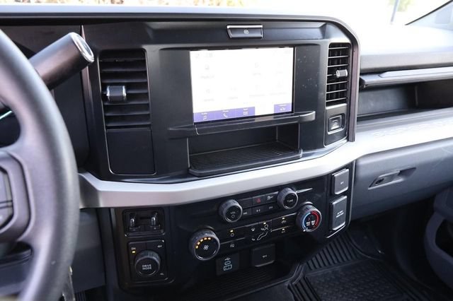Certified 2025 Ford F350 XLT AWD/4WD image 16