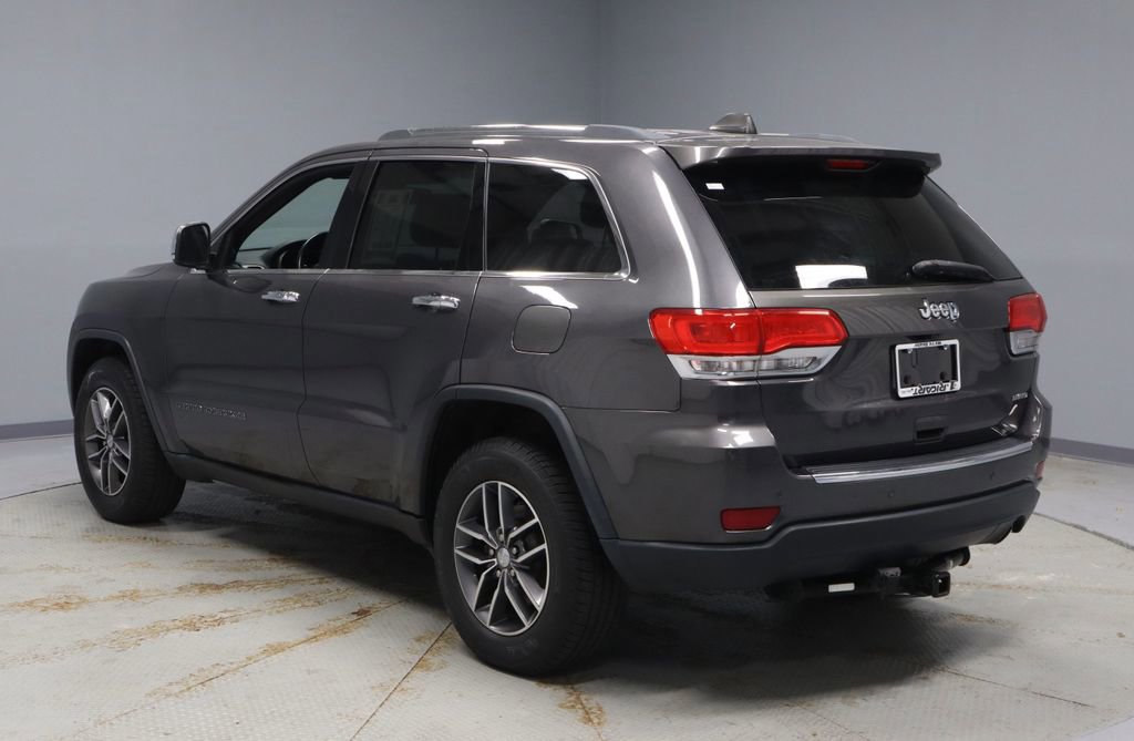 Used 2017 Jeep Grand Cherokee Limited image 3