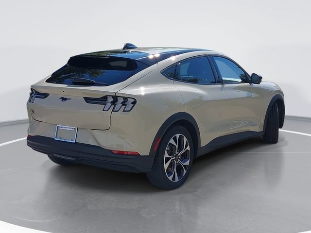 Certified 2025 Ford Mustang Mach-E Select w/ Comfort Package Lite AWD/4WD image 3