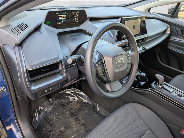 Used 2025 Toyota Prius LE image 9