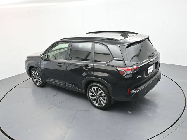 Used 2025 Subaru Forester Touring w/ Popular Package - Touring AWD/4WD image 23