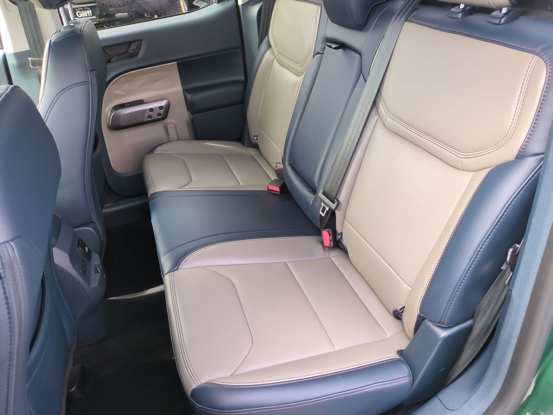 Certified 2025 Ford Maverick Lariat AWD/4WD image 33