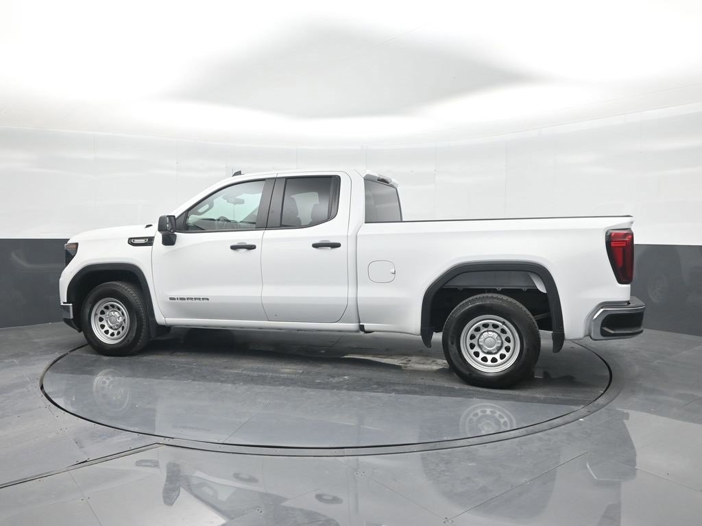 Used 2024 GMC Sierra 1500 Pro w/ Pro Value Package image 3