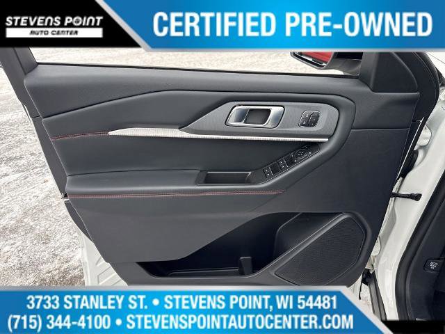Certified 2025 Ford Explorer ST-Line w/ Premium Package image 19