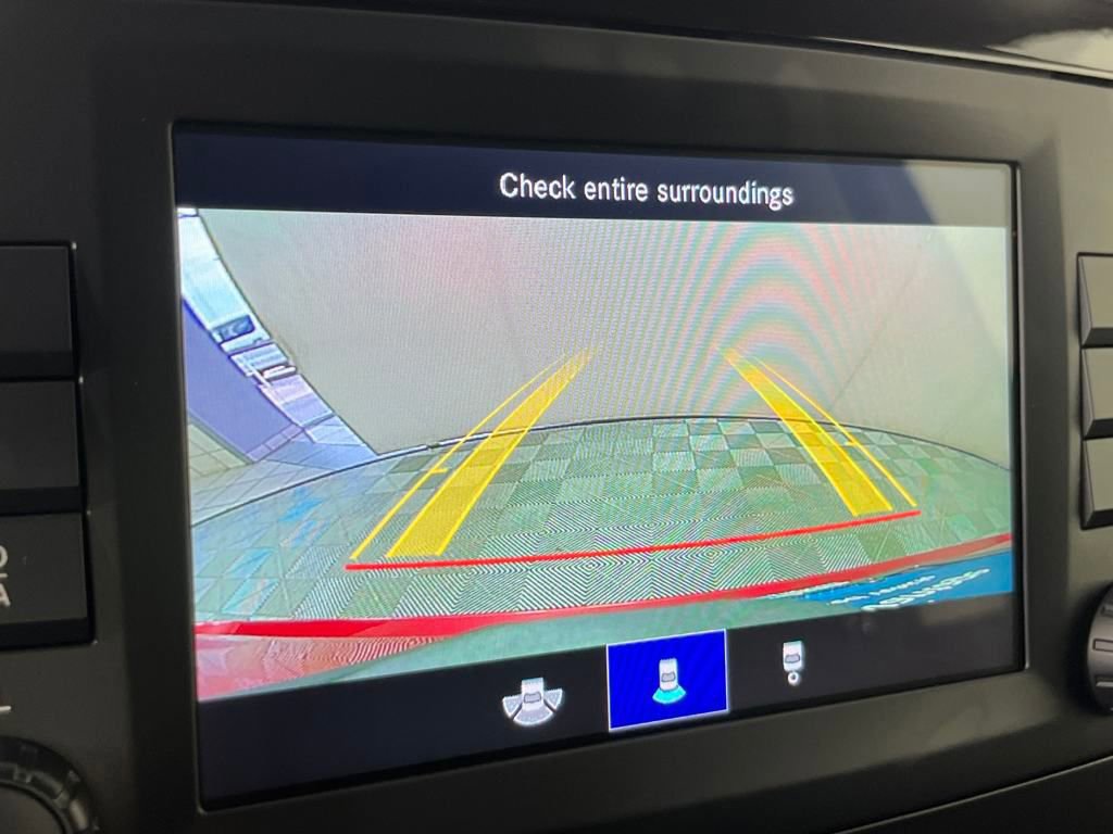 Used 2023 Mercedes-Benz Metris Passenger image 19