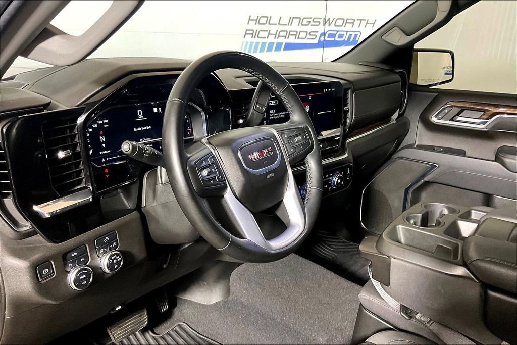 Used 2023 GMC Sierra 1500 Elevation AWD/4WD image 10