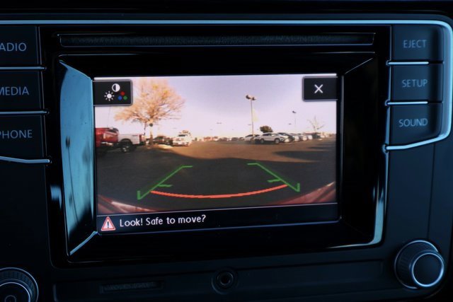 Used 2019 Volkswagen Beetle 2.0T S image 5