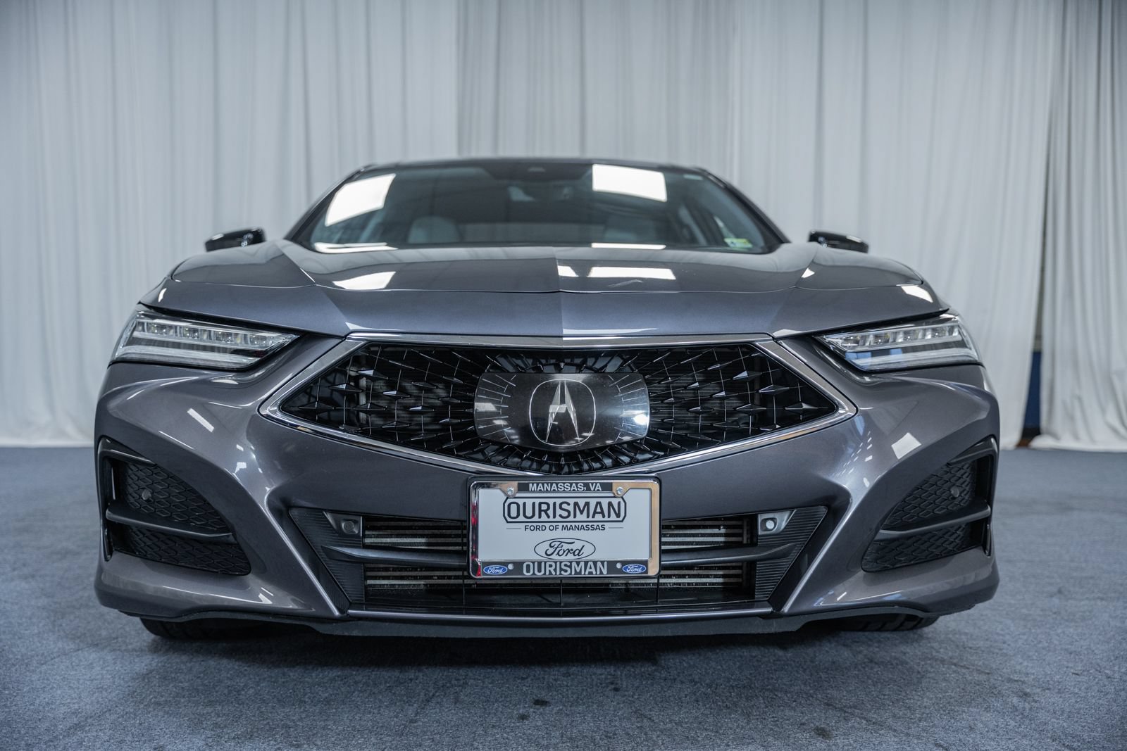 Used 2021 Acura TLX w/ Technology Package FWD image 2