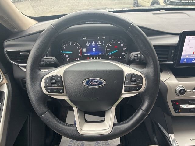 Certified 2022 Ford Explorer XLT w/ Equipment Group 202A image 21