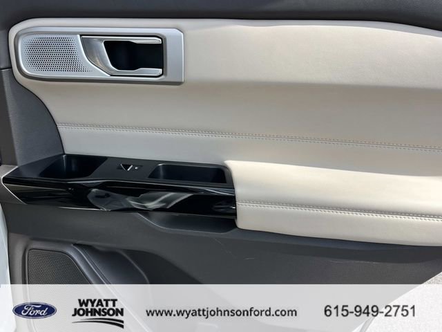 Certified 2023 Ford Explorer Platinum w/ Technology Package image 24
