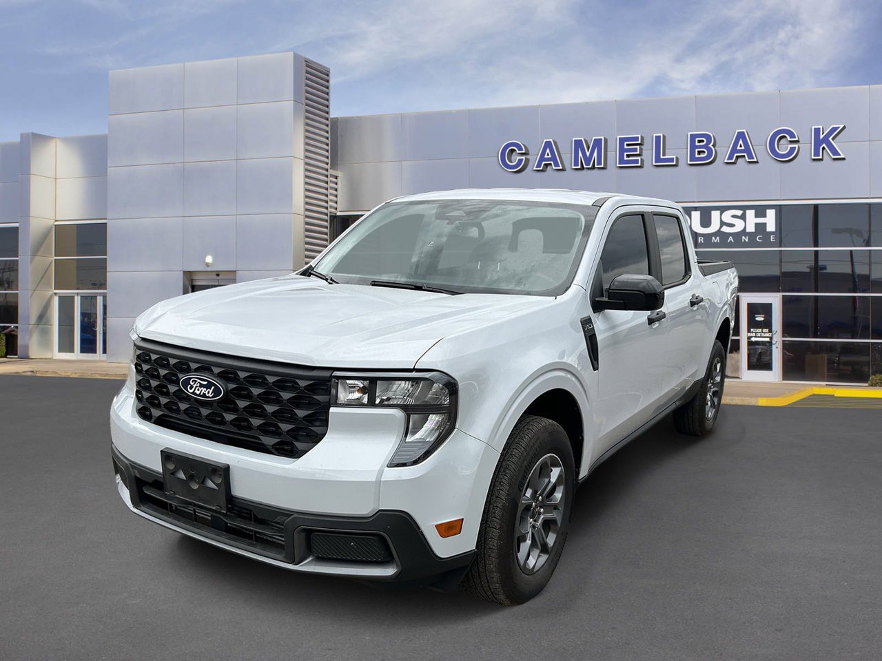 Certified 2025 Ford Maverick XLT w/ XLT Luxury Package AWD/4WD image 2