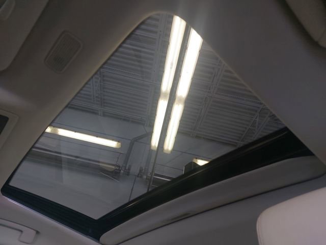 Used 2022 Lexus ES 300h w/ Premium Package image 29