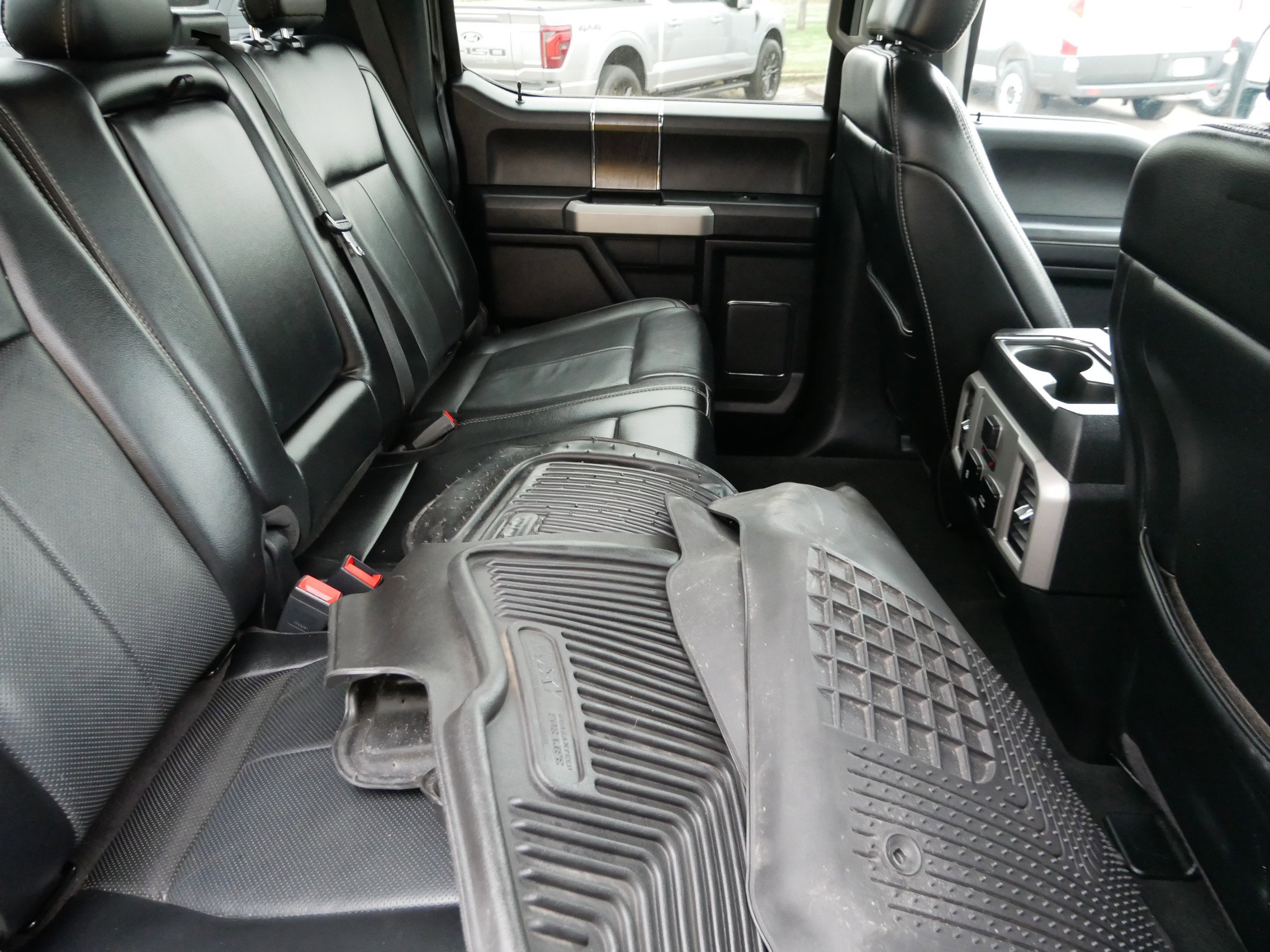 Certified 2020 Ford F350 Lariat w/ Lariat Ultimate Package AWD/4WD image 24