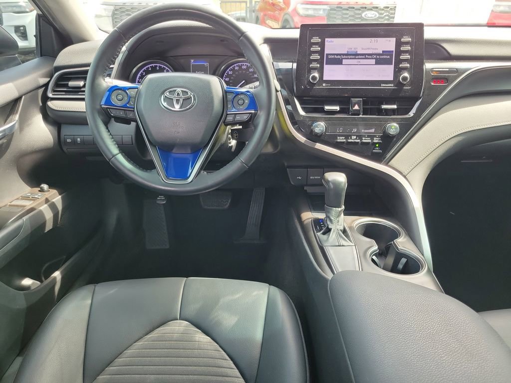 Used 2021 Toyota Camry SE FWD image 12