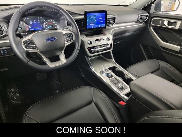 Certified 2022 Ford Explorer XLT w/ Equipment Group 202A image 33