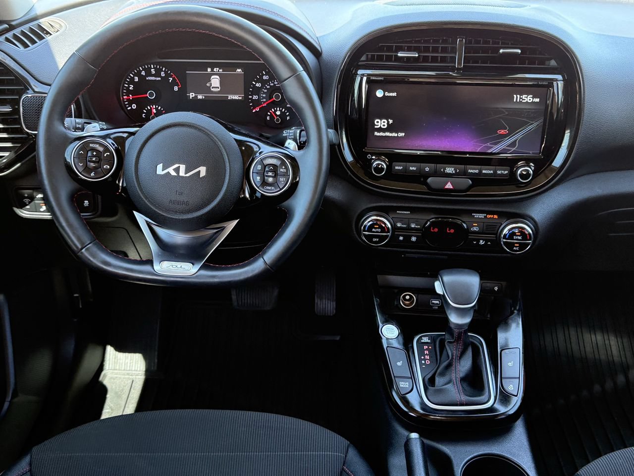 Used 2022 Kia Soul Turbo FWD image 10