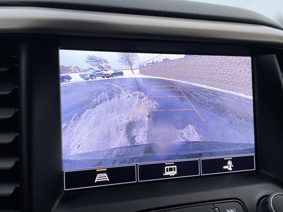 Used 2023 GMC Acadia Denali w/ Trailering Package image 30