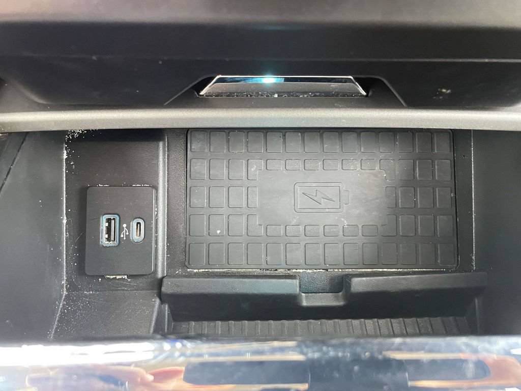 Certified 2020 Ford Expedition XLT w/ Equipment Group 202A RWD image 23