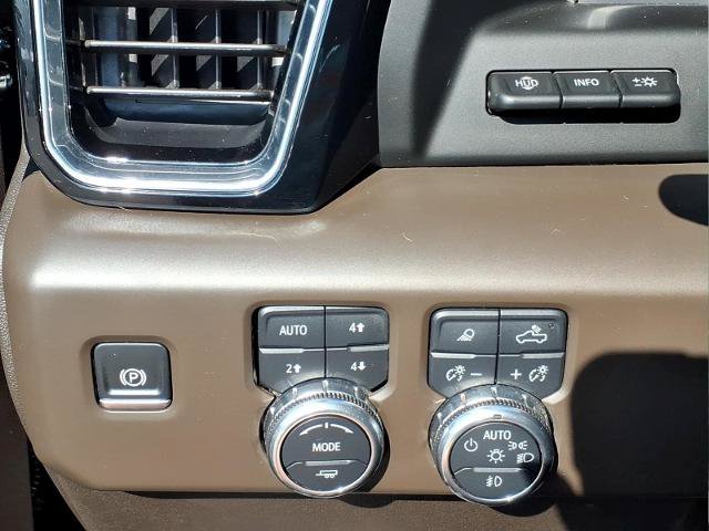 Used 2025 GMC Sierra 1500 Denali w/ Denali Reserve Package AWD/4WD image 20