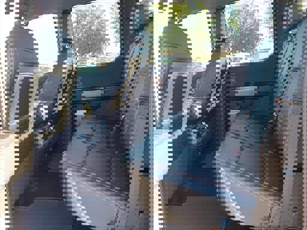 Certified 2023 Ford F150 Lariat w/ Equipment Group 502A High image 17