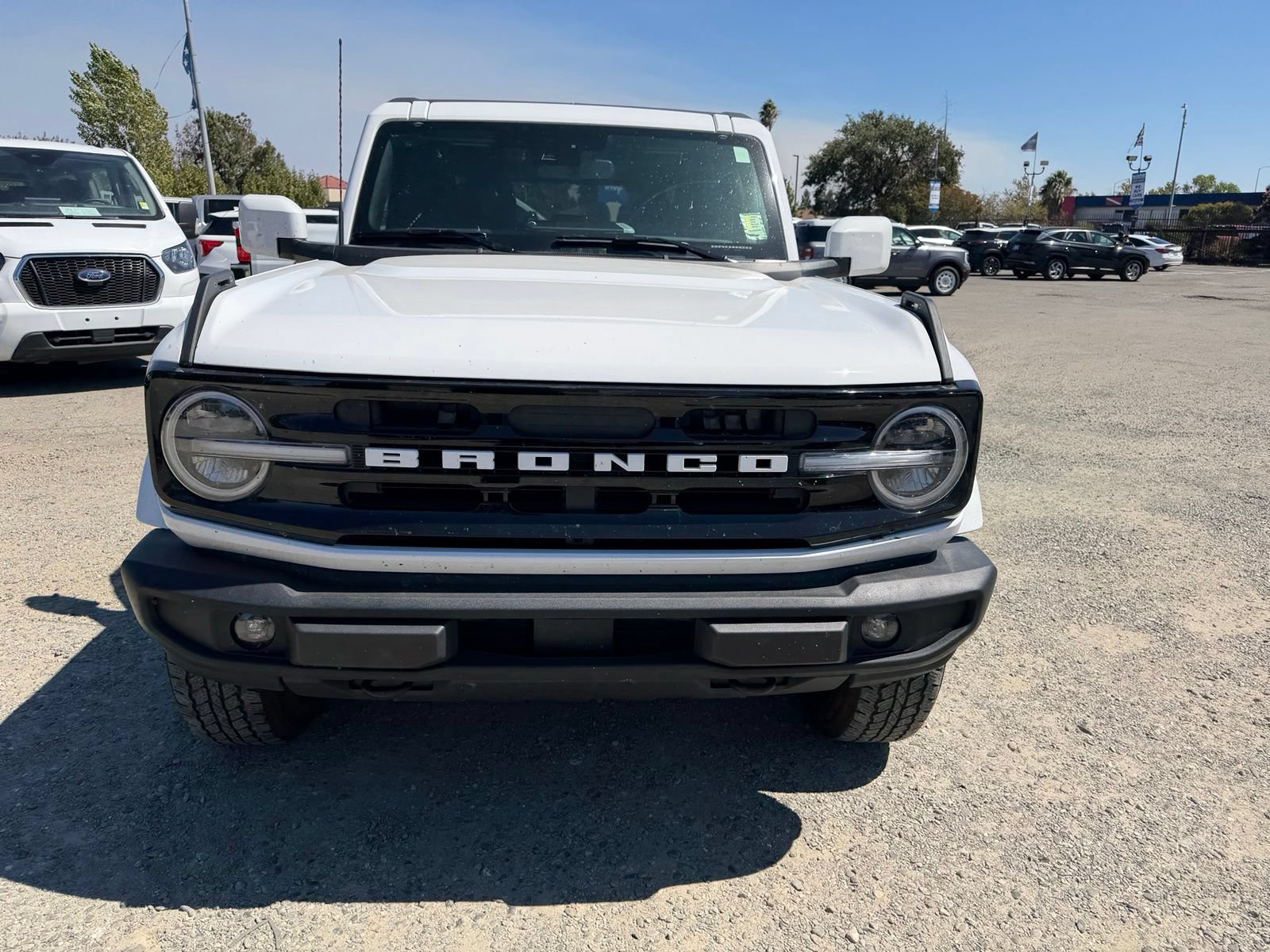 Certified 2025 Ford Bronco Outer Banks AWD/4WD image 8