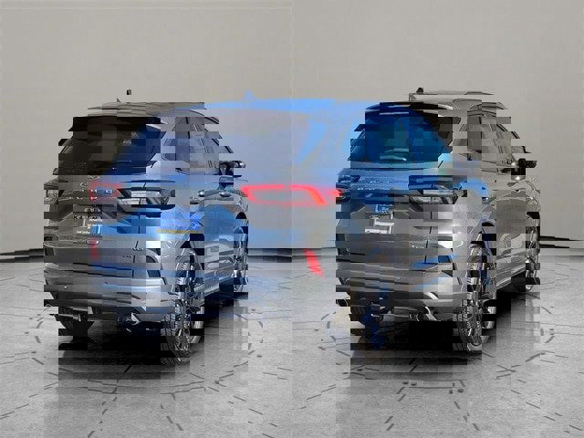 Certified 2025 Ford Escape ST-Line Elite w/ Premium Technology Package image 4