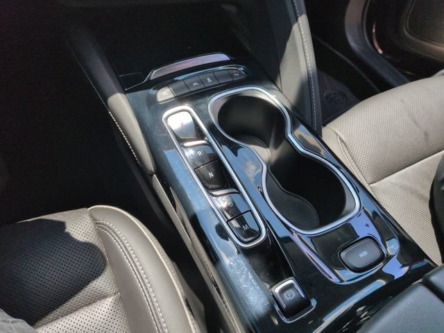 Used 2021 Buick Envision Essence w/ Sport Touring Package FWD image 44