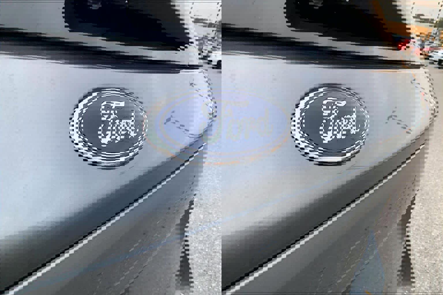 Certified 2023 Ford Explorer XLT w/ Equipment Group 202A image 12