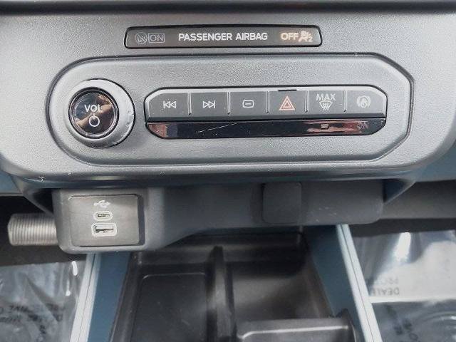 Certified 2025 Ford Maverick XL w/ 4K Tow Package AWD/4WD image 20