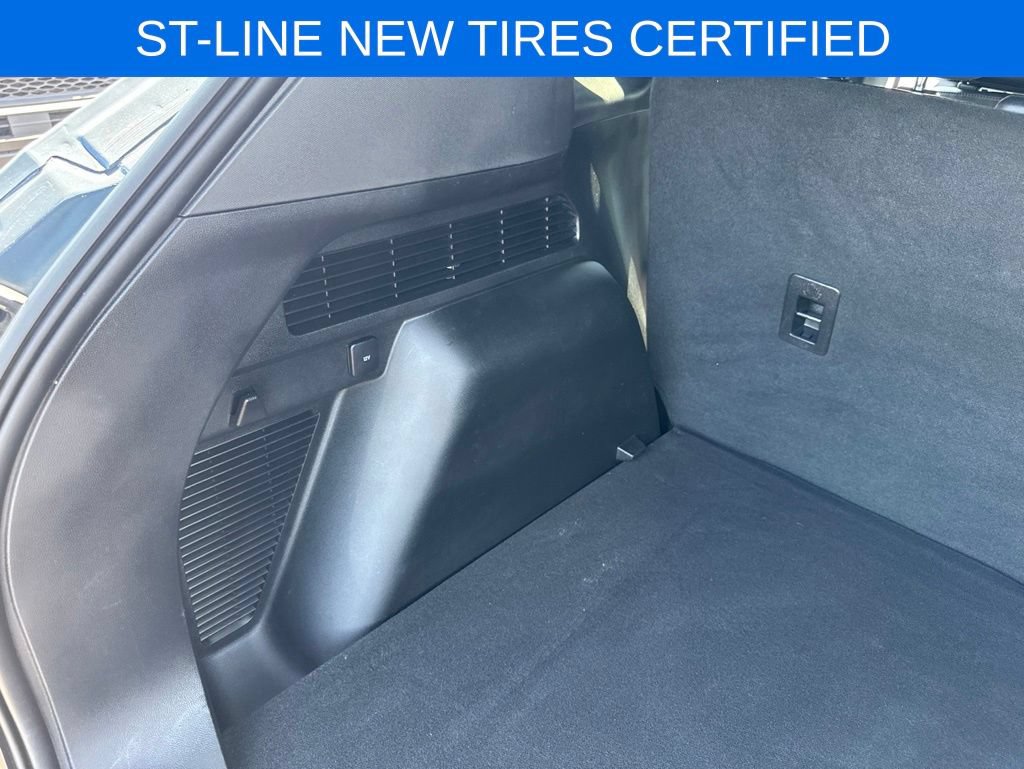 Certified 2023 Ford Escape ST-Line w/ Tech Pack #1 AWD/4WD image 37