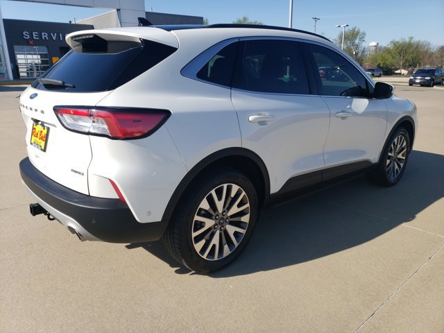 Certified 2021 Ford Escape Titanium w/ Class II Trailer Tow Package image 5