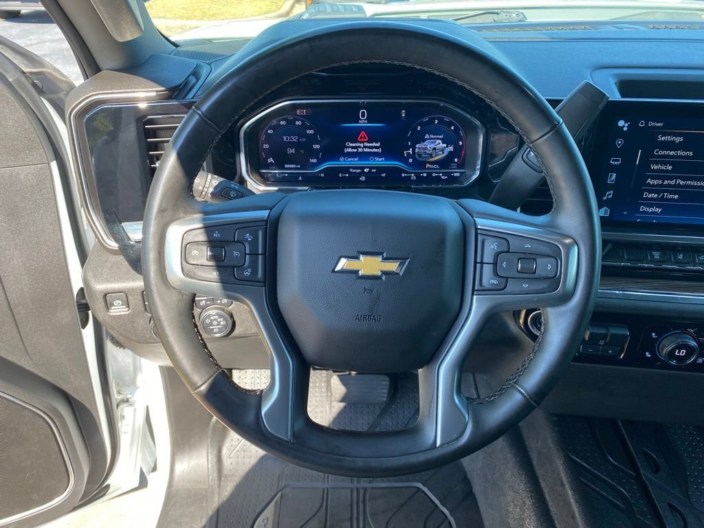 Used 2024 Chevrolet Silverado 2500 LT AWD/4WD image 13