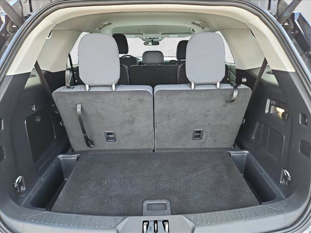 Certified 2025 Ford Explorer Active RWD image 6