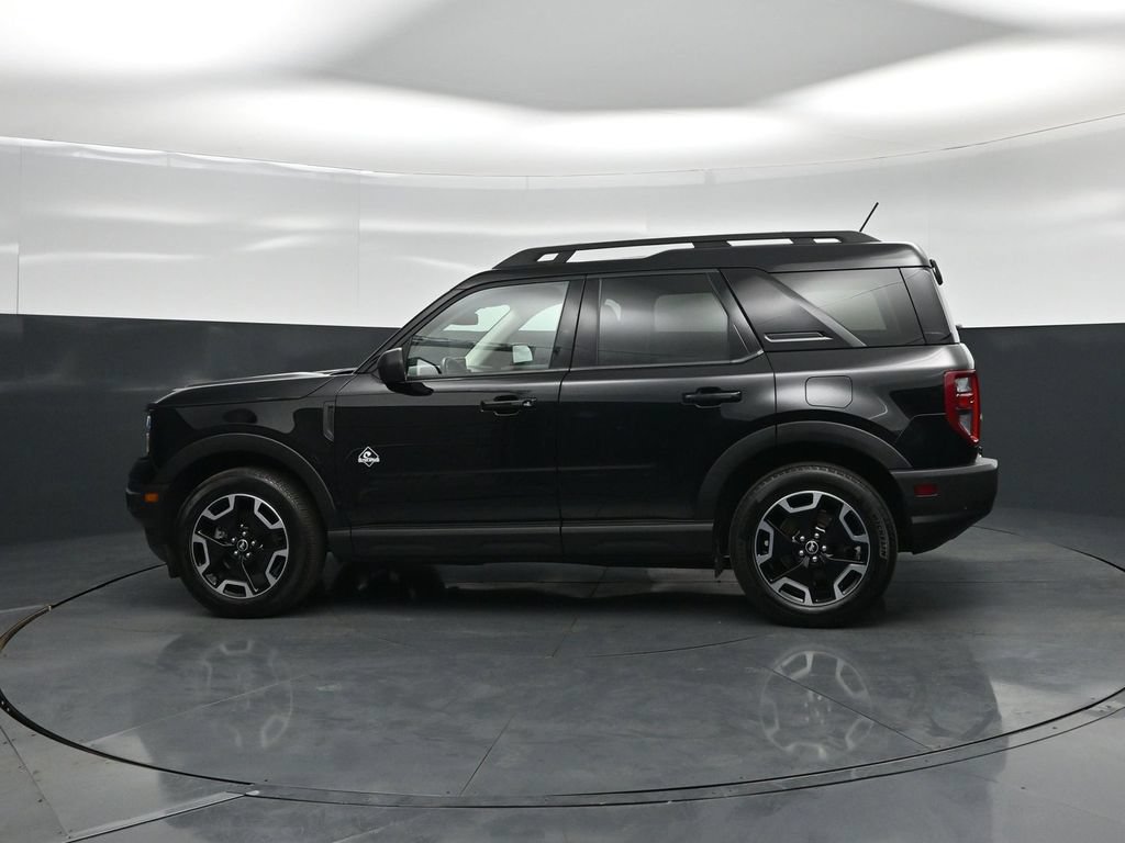 Certified 2023 Ford Bronco Sport Outer Banks w/ Tech Package AWD/4WD image 26