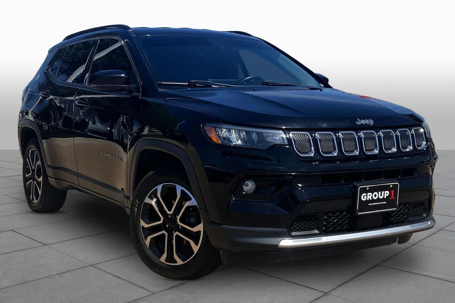 Used 2022 Jeep Compass Limited AWD/4WD image 3