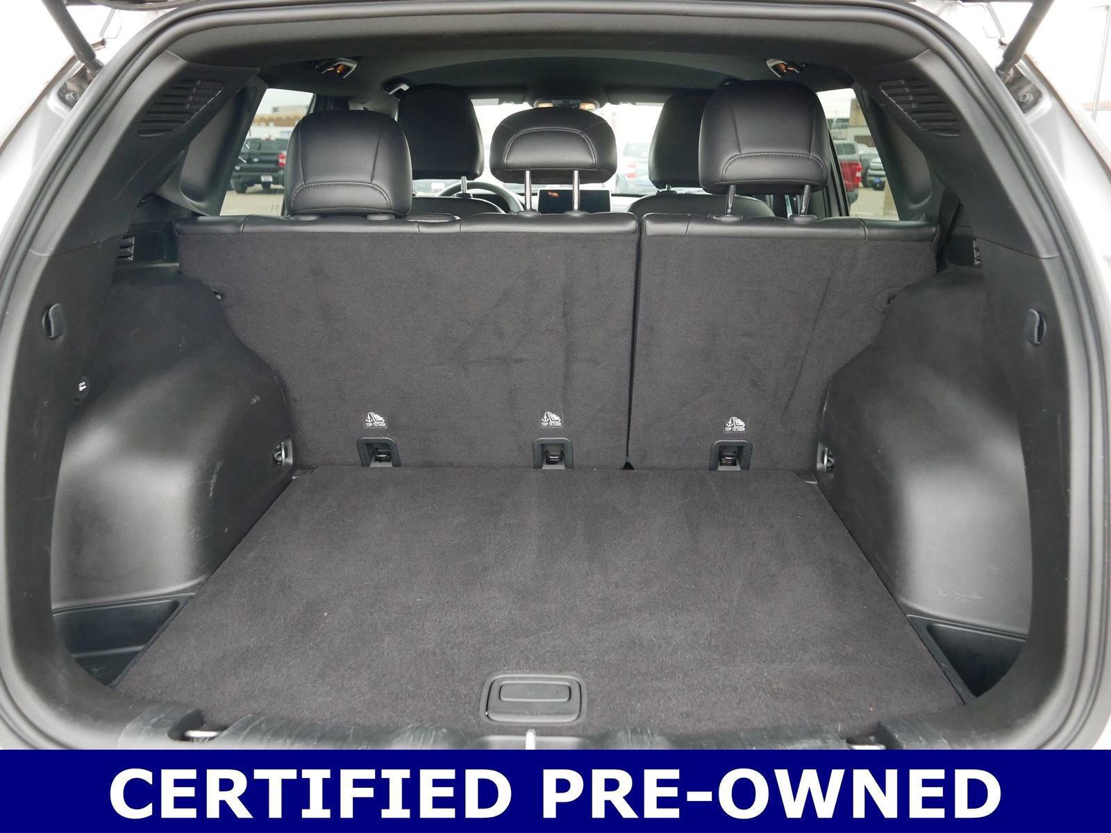 Used 2024 Jeep Compass Trailhawk image 11