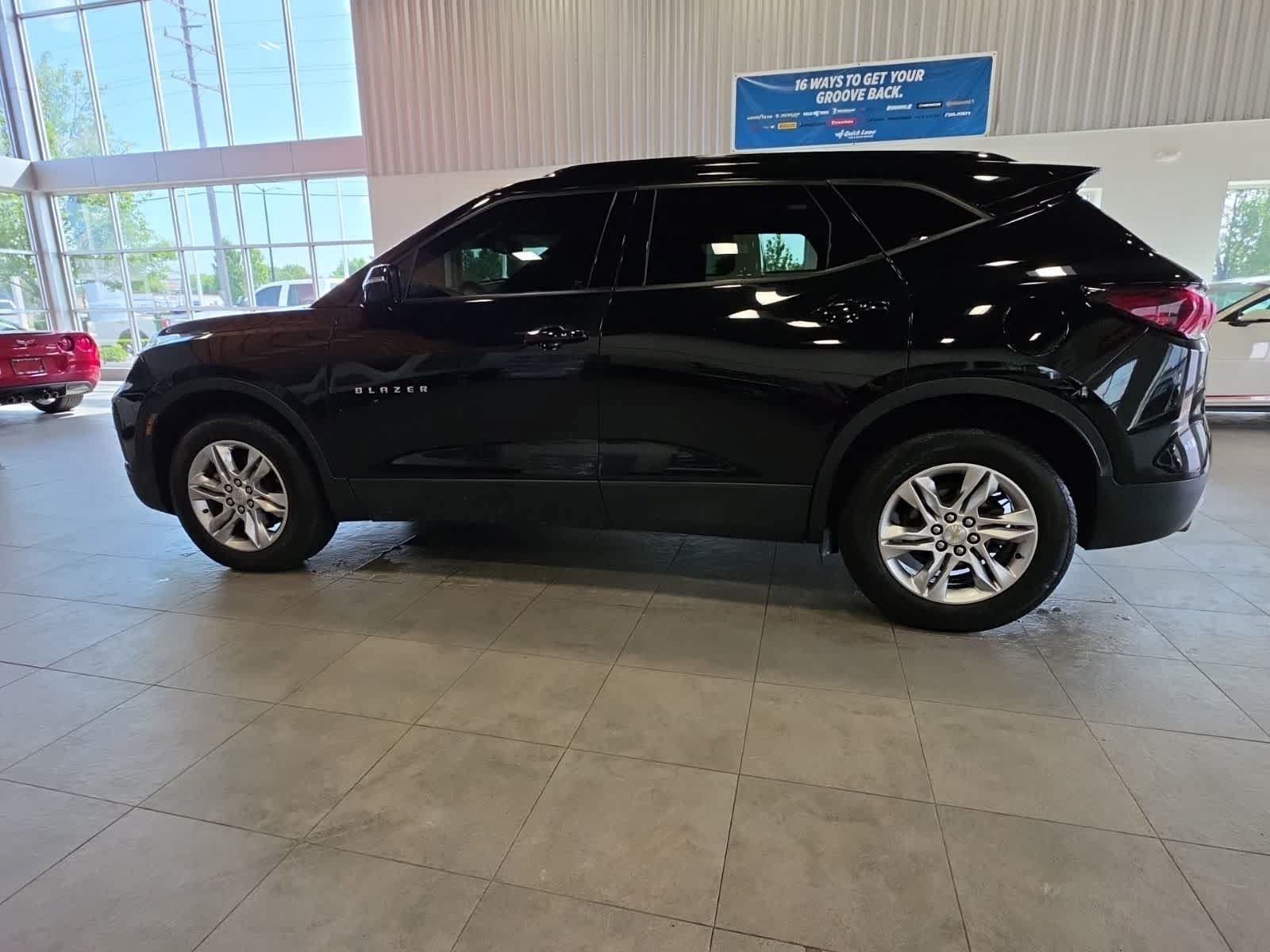 Used 2021 Chevrolet Blazer LT FWD image 13