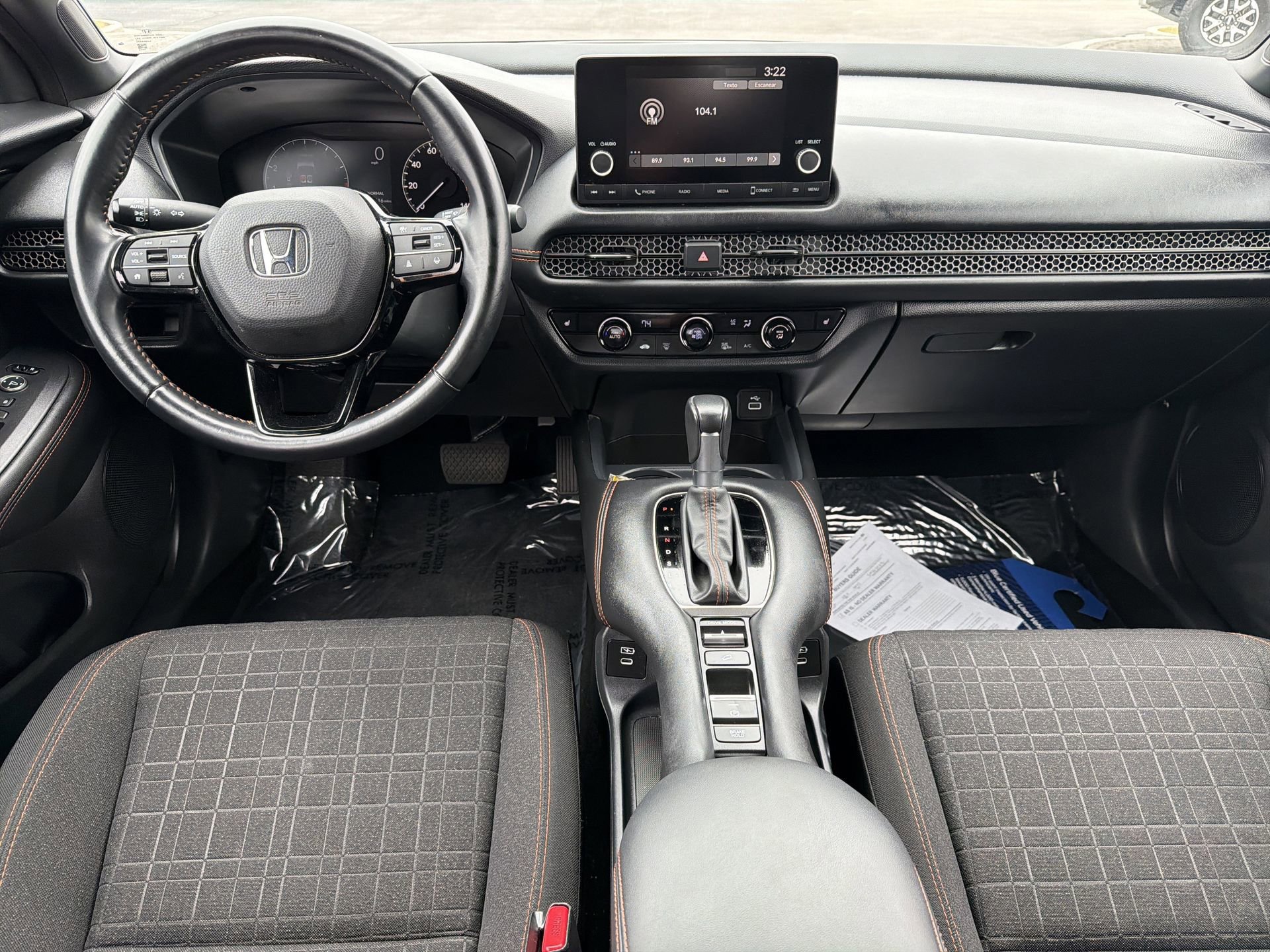 Used 2025 Honda HR-V Sport image 2