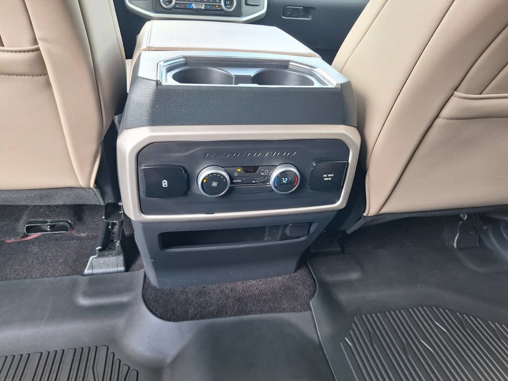 Certified 2022 Ford Expedition Max XLT RWD image 10