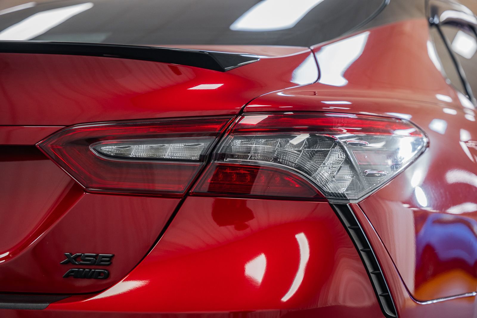 Used 2021 Toyota Camry XSE w/ Navigation Package AWD/4WD image 6