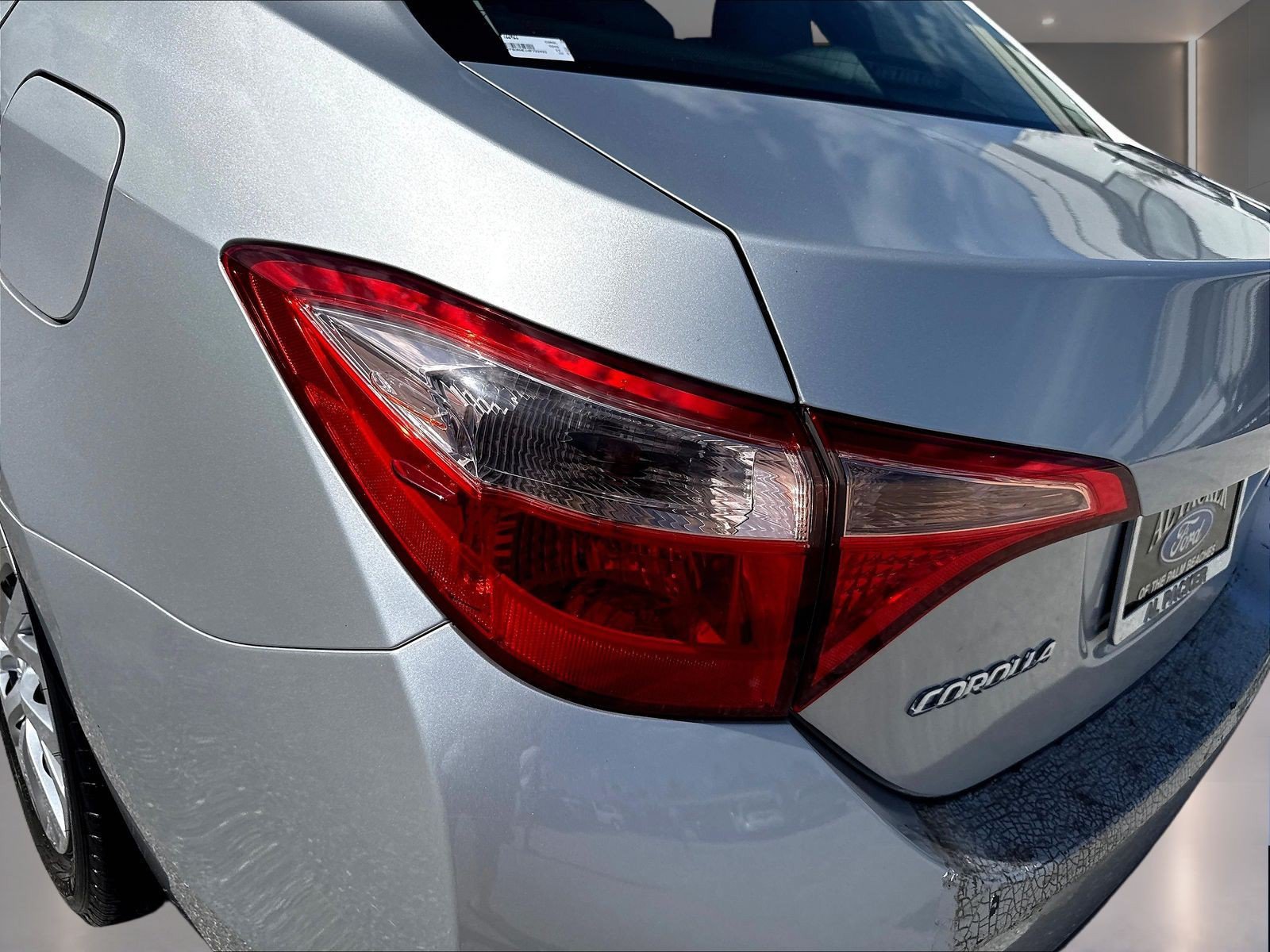 Used 2017 Toyota Corolla LE FWD image 25