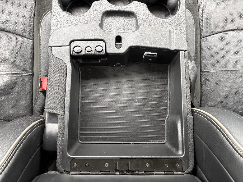 Used 2020 RAM 3500 Laramie AWD/4WD image 25