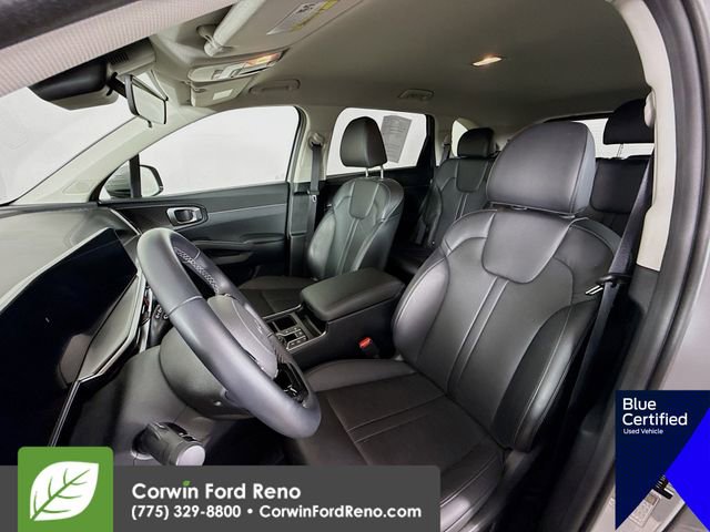 Used 2025 Kia Sorento S AWD/4WD image 25