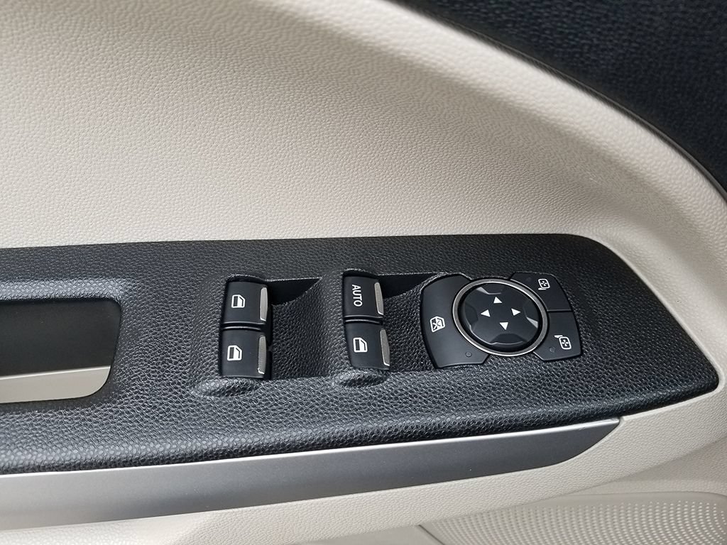 Certified 2022 Ford EcoSport S AWD/4WD image 29