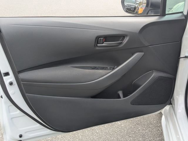 Used 2024 Toyota Corolla LE FWD image 9