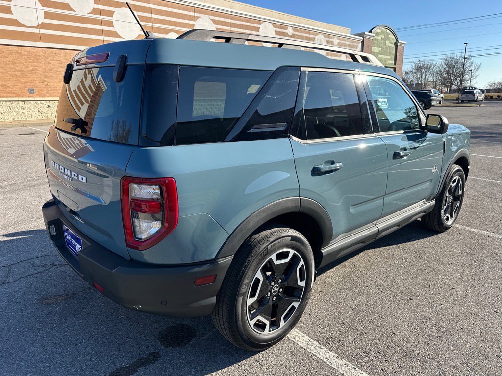 Certified 2023 Ford Bronco Sport Outer Banks image 6
