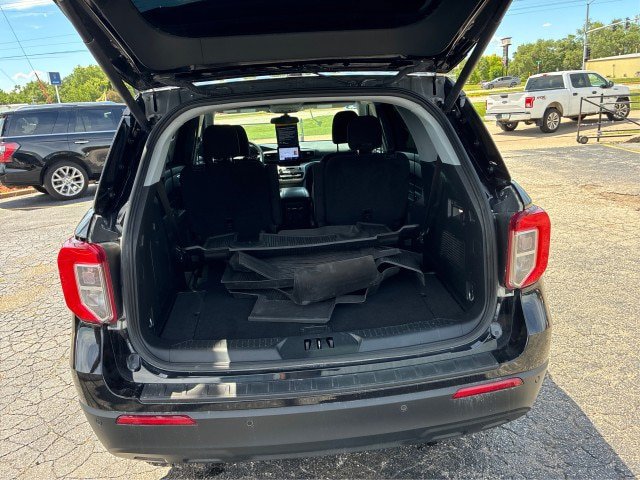 Certified 2023 Ford Explorer XLT AWD/4WD image 11