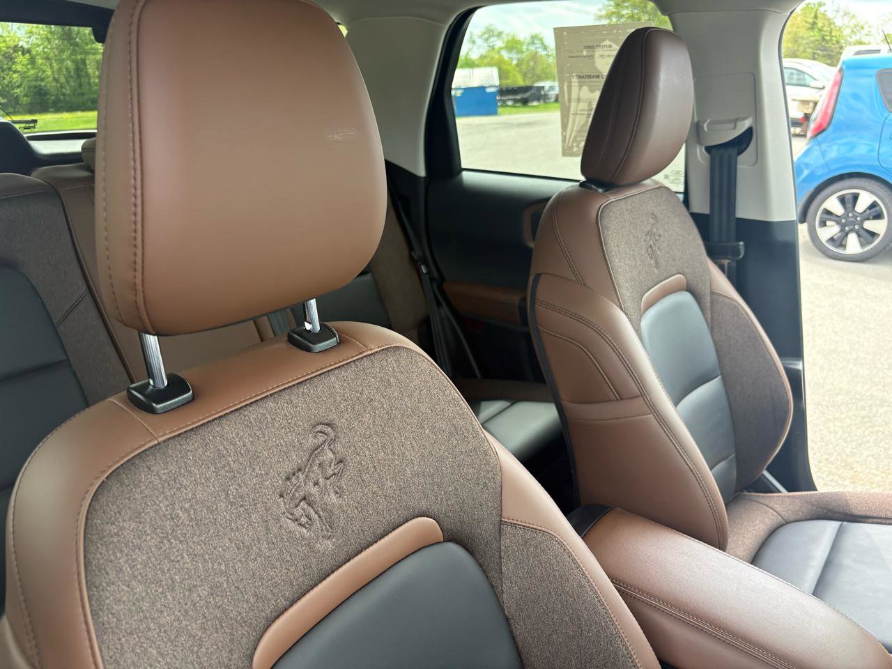 Certified 2025 Ford Bronco Sport Outer Banks w/ Outer Banks Tech Package+ AWD/4WD image 38