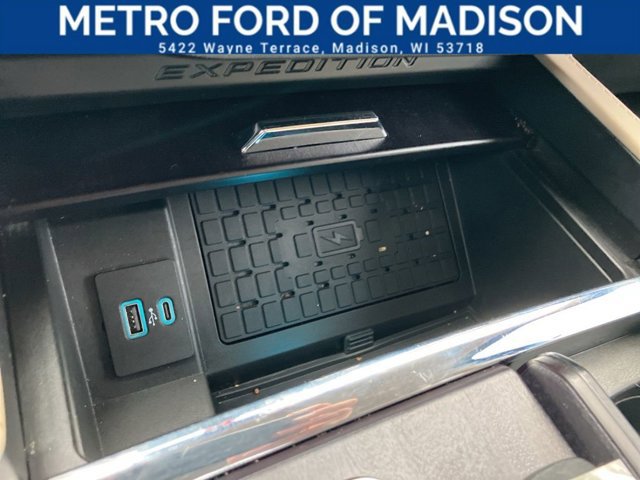 Certified 2022 Ford Expedition Max Platinum image 20